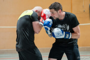 Corps-à-corps. Crédit photo Charlotte Goislot