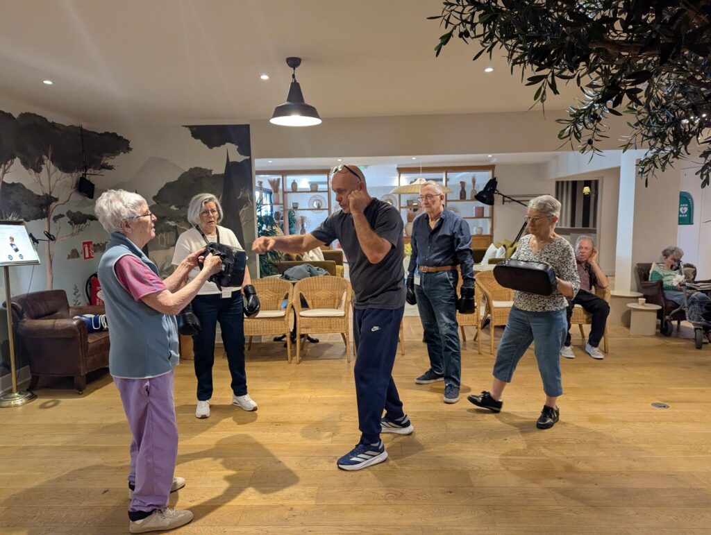 Intervention Cholet boxe française - Résidence senior Montana